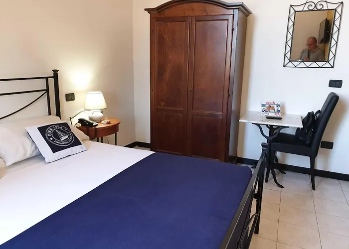 Armonia Hotel 2*