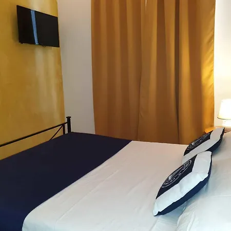 Armonia ホテル 2*